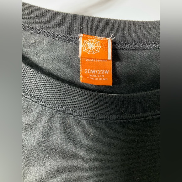 Halloween Tee - Plus - Picture 7 of 10